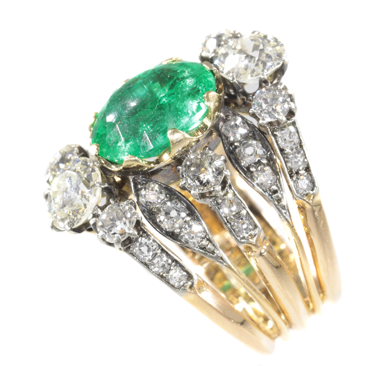 Victorian antique ring with diamonds and emerald (image 6 of 20)